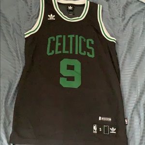 Rondo’s cleats jersey